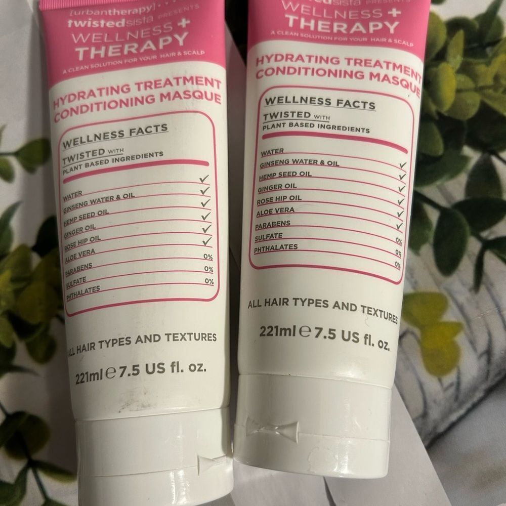 Twisted Hydrating Treatment Conditioning Masque - Pink